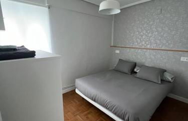 Piso acogedor cerca del centro. - Foto 2