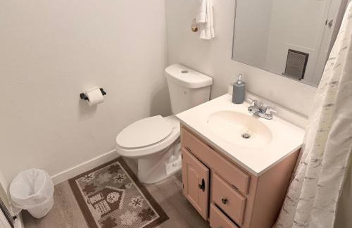 Vintage Apt Private Pool Oasis Sleeps 6 5 Min DT - Foto 11