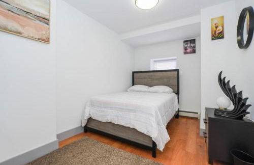 Stylish 3BR Home Near NYC in Perfect Location - Foto 32
