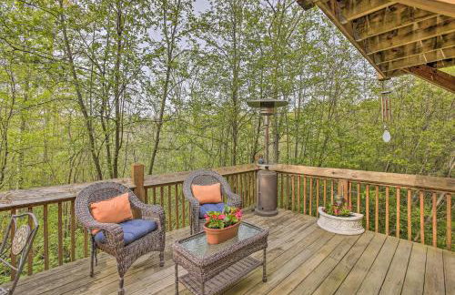 Resort Cabin with Fire Pit Golf, Hike and Play! - Foto 1