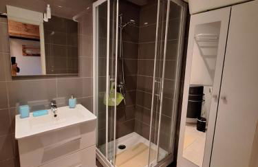 Studio cabine 4 pers Cosy esprit chalet Les glovettes - Foto 8