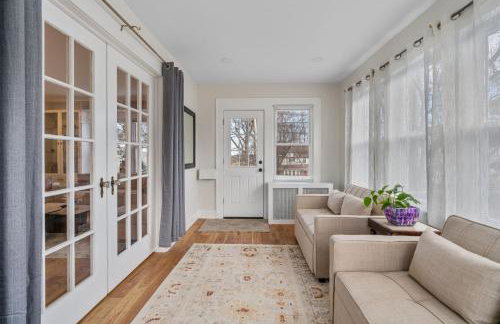 5BR Home Minutes to NYC and FIFA 2026 Sleeps 16 - Foto 16