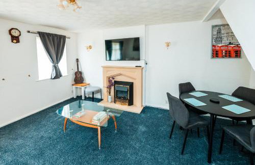 Family & Group Stay in Manchester - Free Parking - Foto 37