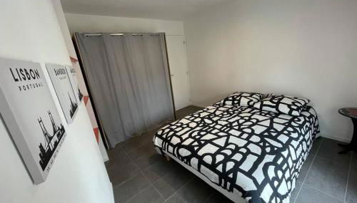 Spacieux n°8 en centre historique - Foto 2