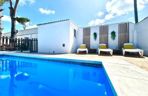 GATU Villa Serena piscina privada mayores de 25 años y familias - Foto 11