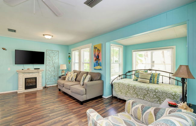 Cottage Haven-one Minute Walk To The Beach-private Yards-keyless Locks - Foto 14