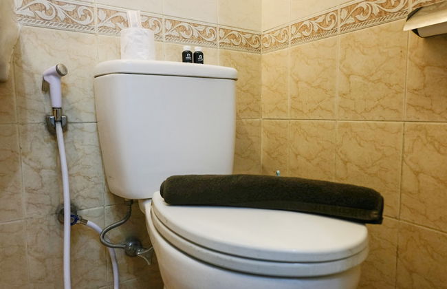 Homey 2Br At Majesty Apartment - Photo 13