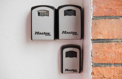 Modern and Comfortable 3 bed - Foto 20