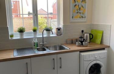 Tranquil 2-Bed Bungalow Near to Southwold - Photo 28