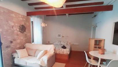 Bonito estudio en el centro. Ideal parejas. - Foto 2