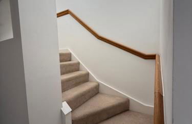Spacious 4 Bedroom Townhouse in Essex - Foto 7