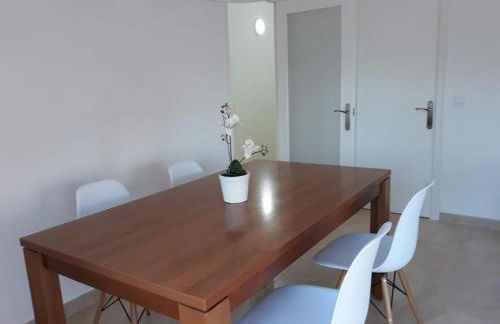 Alt Penedes, terra de vinya, sol, aigua i muntanya - Foto 15