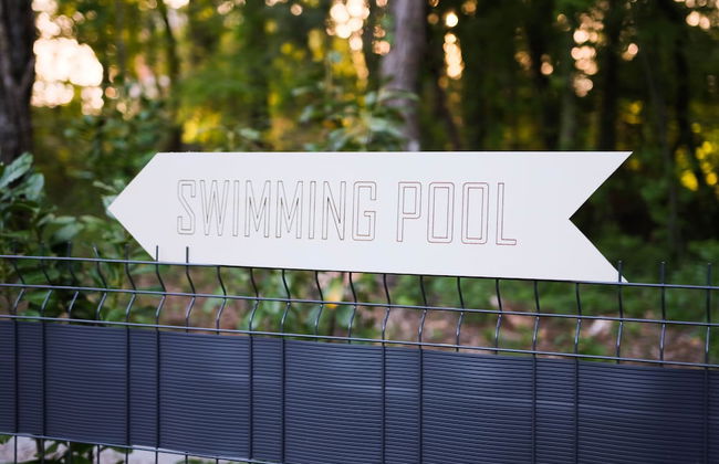 Villa PORTUM - Where Serenity & Comfort meet, Luxurious Woodland Retreat with Private Heated Pool & Amenities - Foto 26