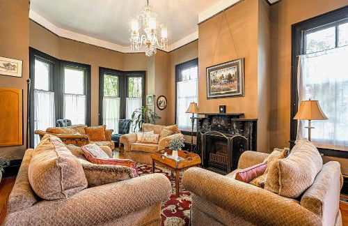 Master King Room Victorian with Private Bathroom in a Historic house - Foto 43