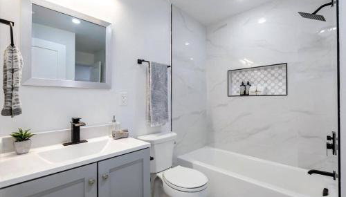 BrandNew Luxury Capitol Hill APT! Near Free Trolly - Foto 5