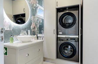 Casa Ella - Beautifully Renovated Townhouse Walkin - Foto 62