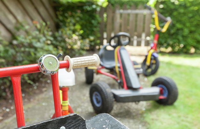 Uden Chalet With Scenic Terrace - Photo 17