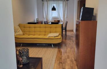 Casa da travessa familial e com terraço - Foto 1