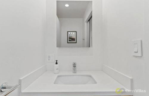 Stunning Views by the Bay 2BR - Foto 35