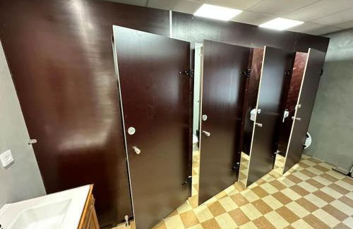 Le Gîte 21 - Grande Maison Groupes - 32 personnes - Foto 35