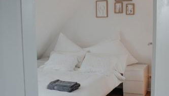 Cozy apartment with a stream view - Foto 4