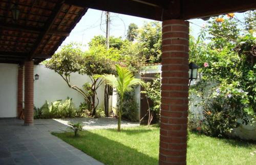 Casa arejada e espaçosa - Foto 1