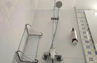 Beach House on Faro Island with a Dreamy Terrace and 7 Beds for the Perfect Escape - Foto 22