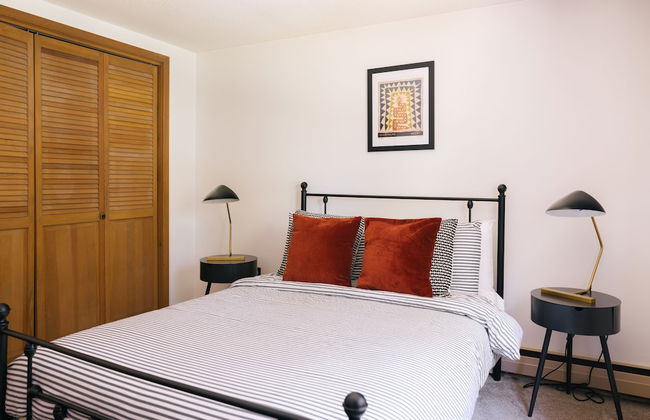 Forest Mountain Escape: Beautiful Mountaintop Escape In Mendon, Vt. 20 Min To Killington/14 To Pico. 4 Bedroom Home - Foto 4