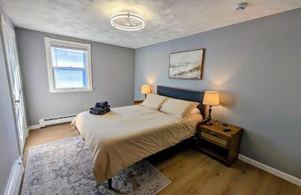 Charming 3BR near Boston, Airport and Beach with parking - Foto 24