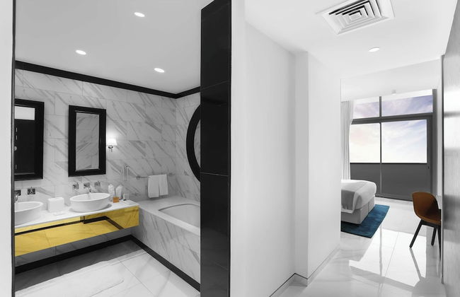 Millennium Atria Business Bay - Photo 12