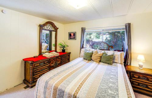 Cozy Waterfront Home with Mtn View Near Leavenworth - Foto 15