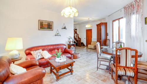 6 Bedroom Stunning Home In Monticello Amiata - Foto 2