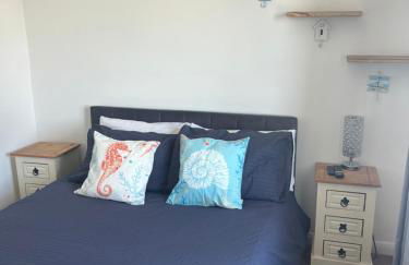 Beautiful 2 bedroom beach getaway - Foto 10