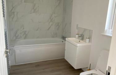 The Bay house Apartments , shanklin - Photo 41