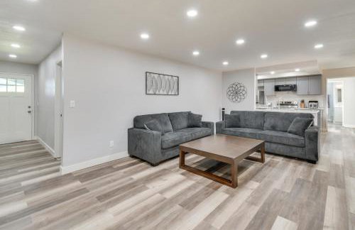 2 Mi to UC Merced Modern Home with Private Yard - Foto 4