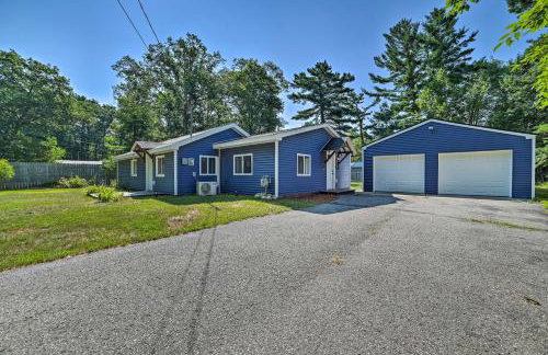 Prudenville Retreat with Yard about 1 Mi to Lake! - Foto 28