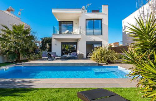 Villa 11 Oasis del Mare, 5min Strand, Wifi, Klima, Fußbodenheizung - Foto 1