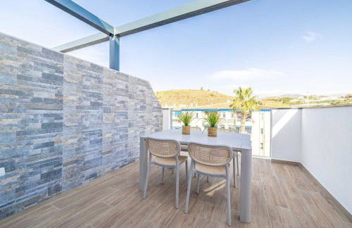 Fabulous beachside penthouse - Photo 7