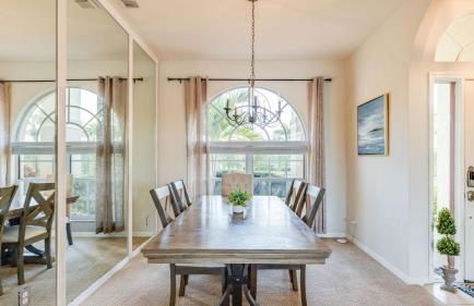 Private Pool Pond Views Bonus Lounge in Gated Naples Community Drive to Dining Sand - Foto 10