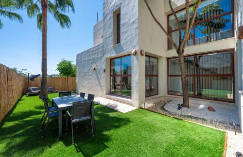 Villa Serena Marbella - Luxury villa with pool & sea views - Photo 59