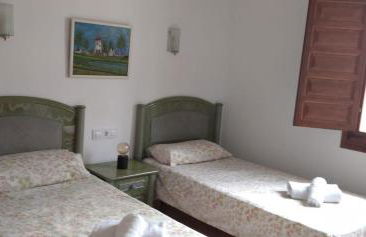 Villa Alhambra - Dale a tu familia las vacaciones y el descanso que se merecen - Foto 9