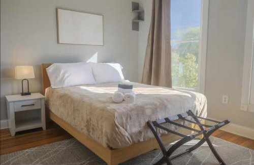 Spacious Home Downtown - Children's Hospital, Pets - Foto 20