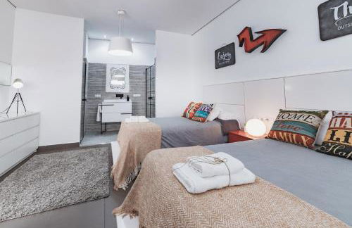 Beach & Urban Attic - Photo 24