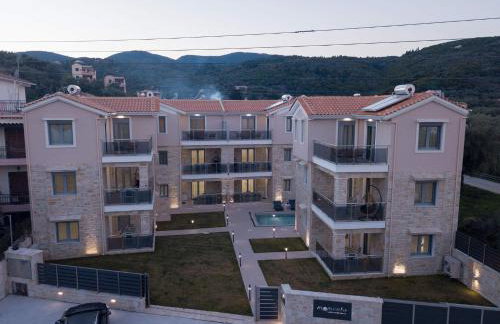 Momento Luxury Apartments walking distance from the beach - Photo 48