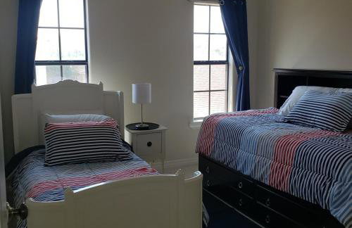 The Monarch - Foto 30