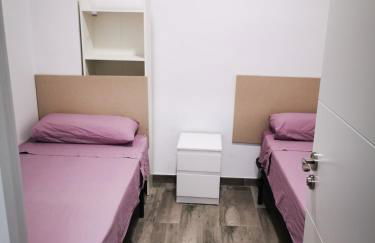 Home-Castillo,2 baños-bathrooms - Foto 13