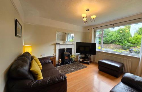 Beautiful House in Perfect Bowness Location - Foto 1