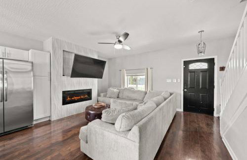 The Southern Nook - For 8 - Photo 9