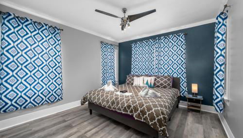 Quirky & Chic 3BR in Montrose - Perfect for Families & Groups - Foto 4