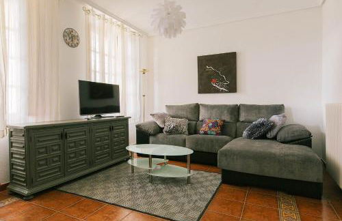 Centro Río Lobos - Photo 36